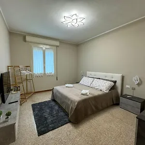 https://casa-ponte-romano.emilia-romagnahotels.net